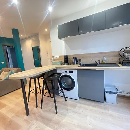 Le Balcon De Yourhosthelper Apartment Reims
