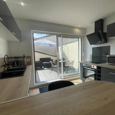 Le Balcon De Yourhosthelper Apartment Reims